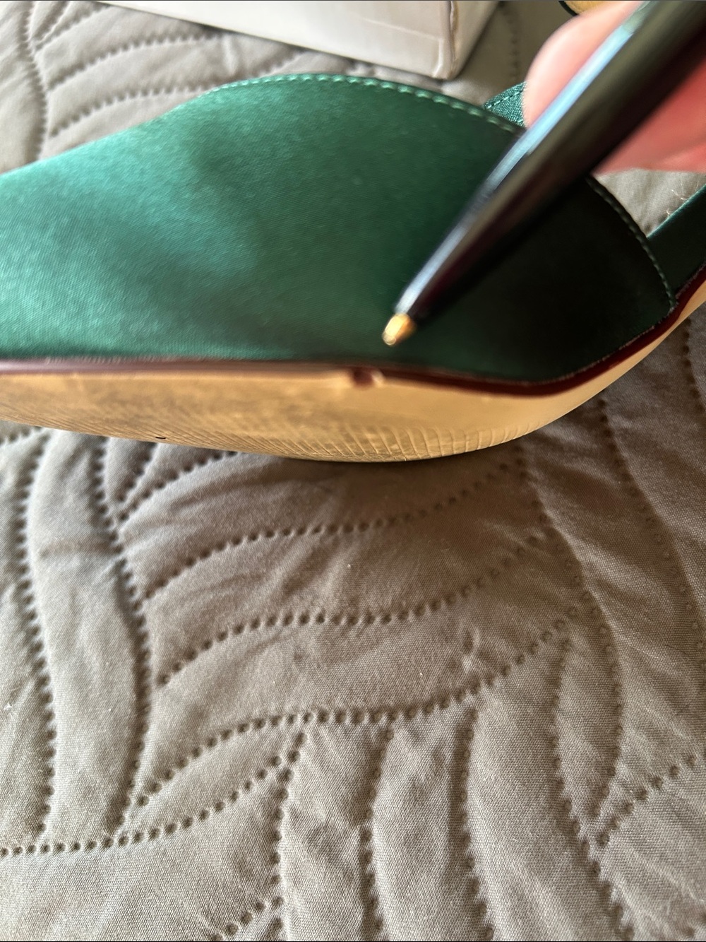 EUC - Gorgeous Jade Green Pointed Toe Ankle Strap Heels - Picture 10 of 10
